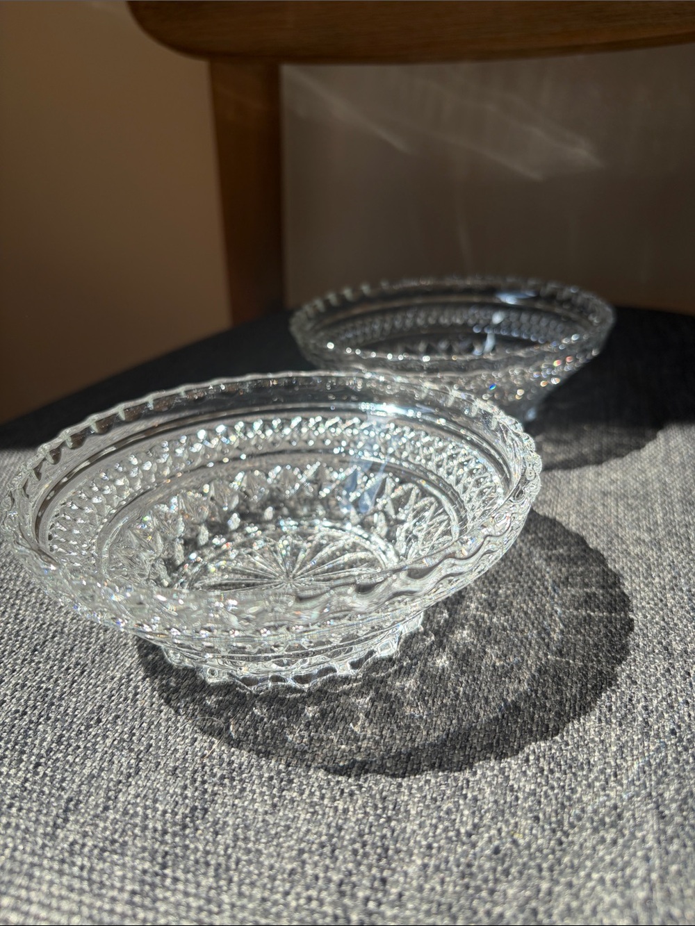 Small pressed glass bowls - Anchor Hocking Wexford circa 1960s